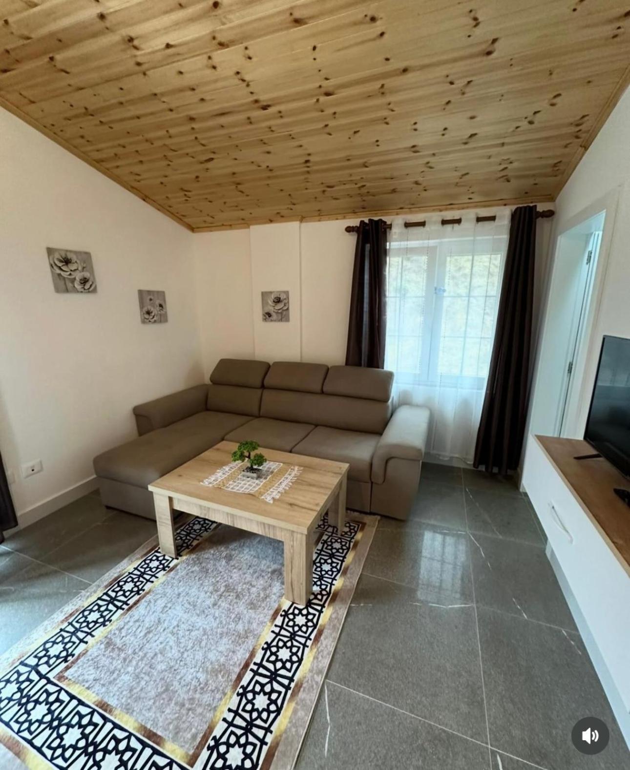 Qyteza Guest House & Camping Shkodër 外观 照片